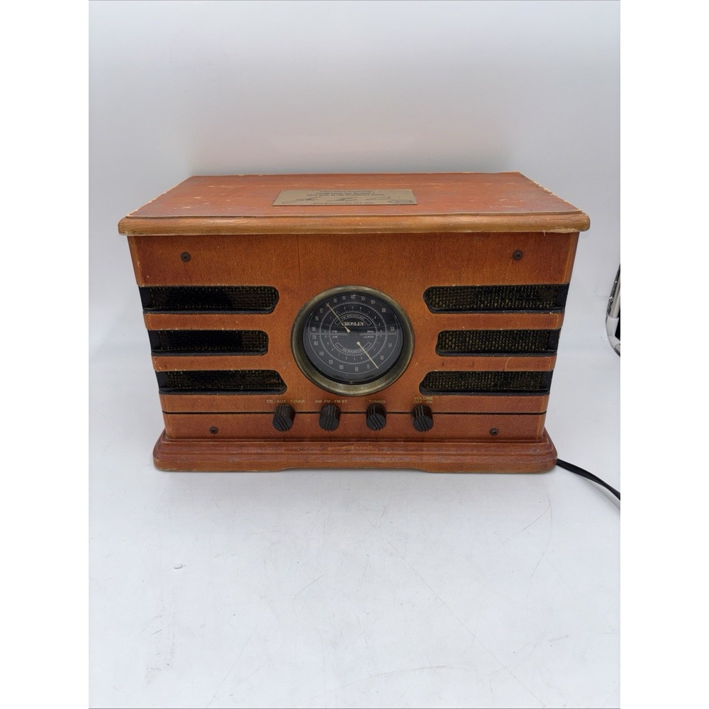 Beautiful Vintage Crosley  Limited Edition Radio w/CD Player Works Joe Nuxhall's